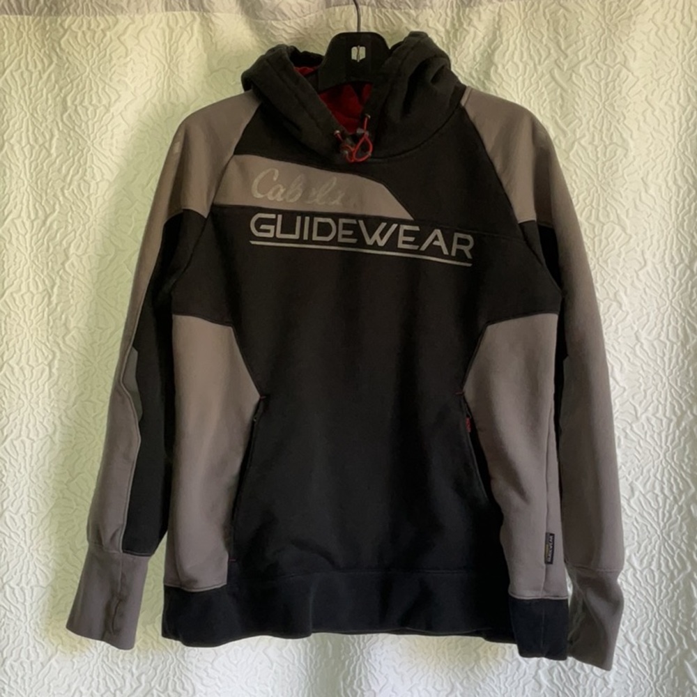 Cabela's Guidewear Black and Gray Pullover